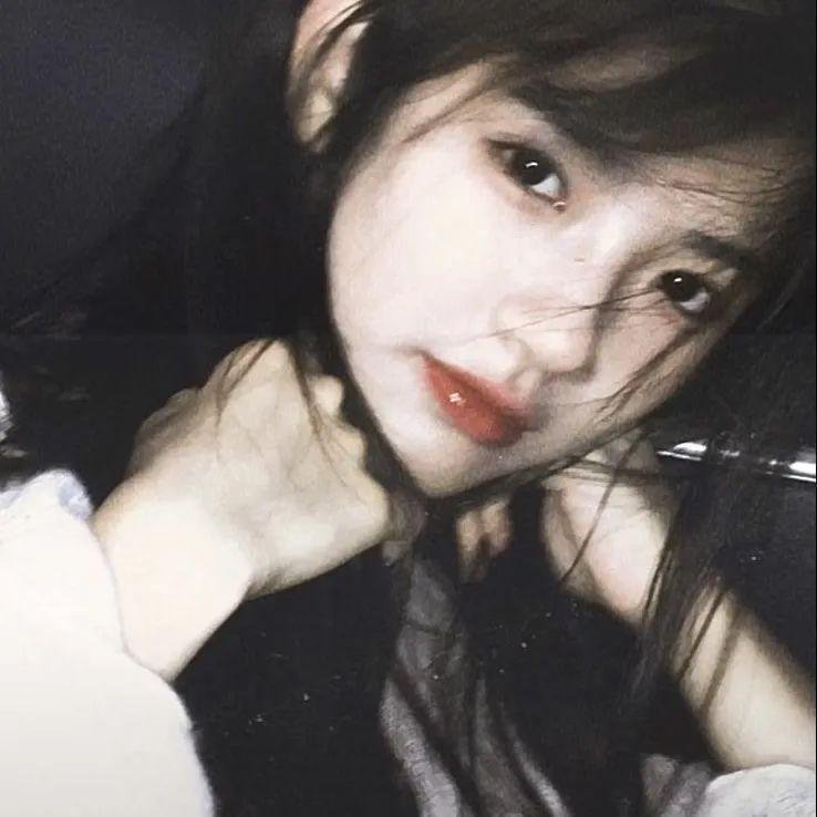 真爱骗子小娇妻 封面